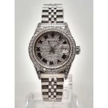 A Rolex Diamond Encrusted Datejust Automatic Ladies Watch. Stainless steel strap. Diamond