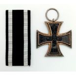 WW1 Iron Cross 1st Class in presentation box. Ring marked S.W for the maker Sy-Wagner Berlin.