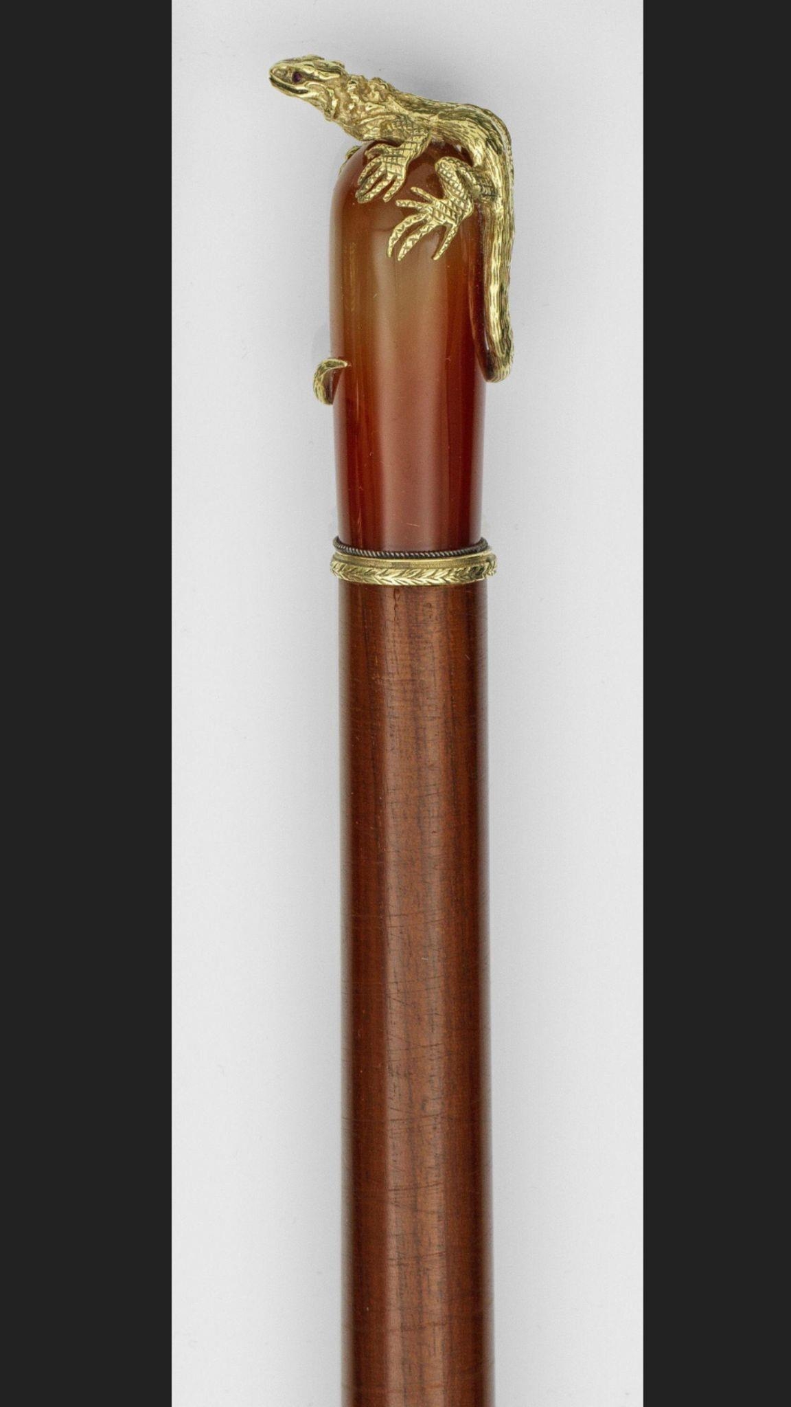 A superb Russian agate hardstone and silver gilt lizard walking stick Top condition 90cm long - Bild 2 aus 4