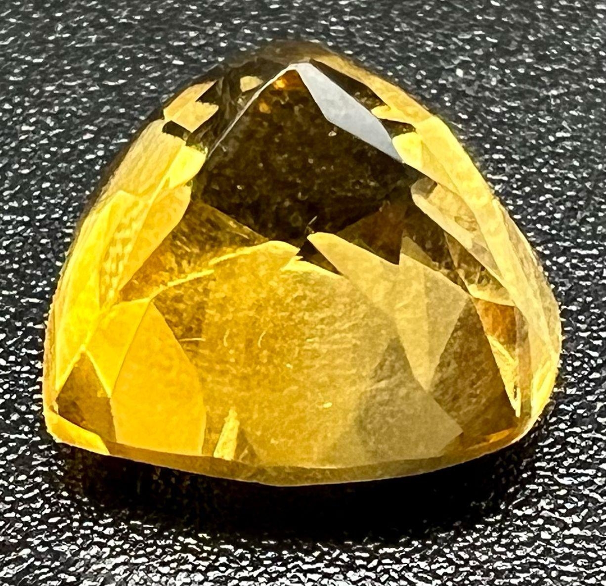 A 3.65ct Citrine Quartz. Pear cut. Comes with a certificate.