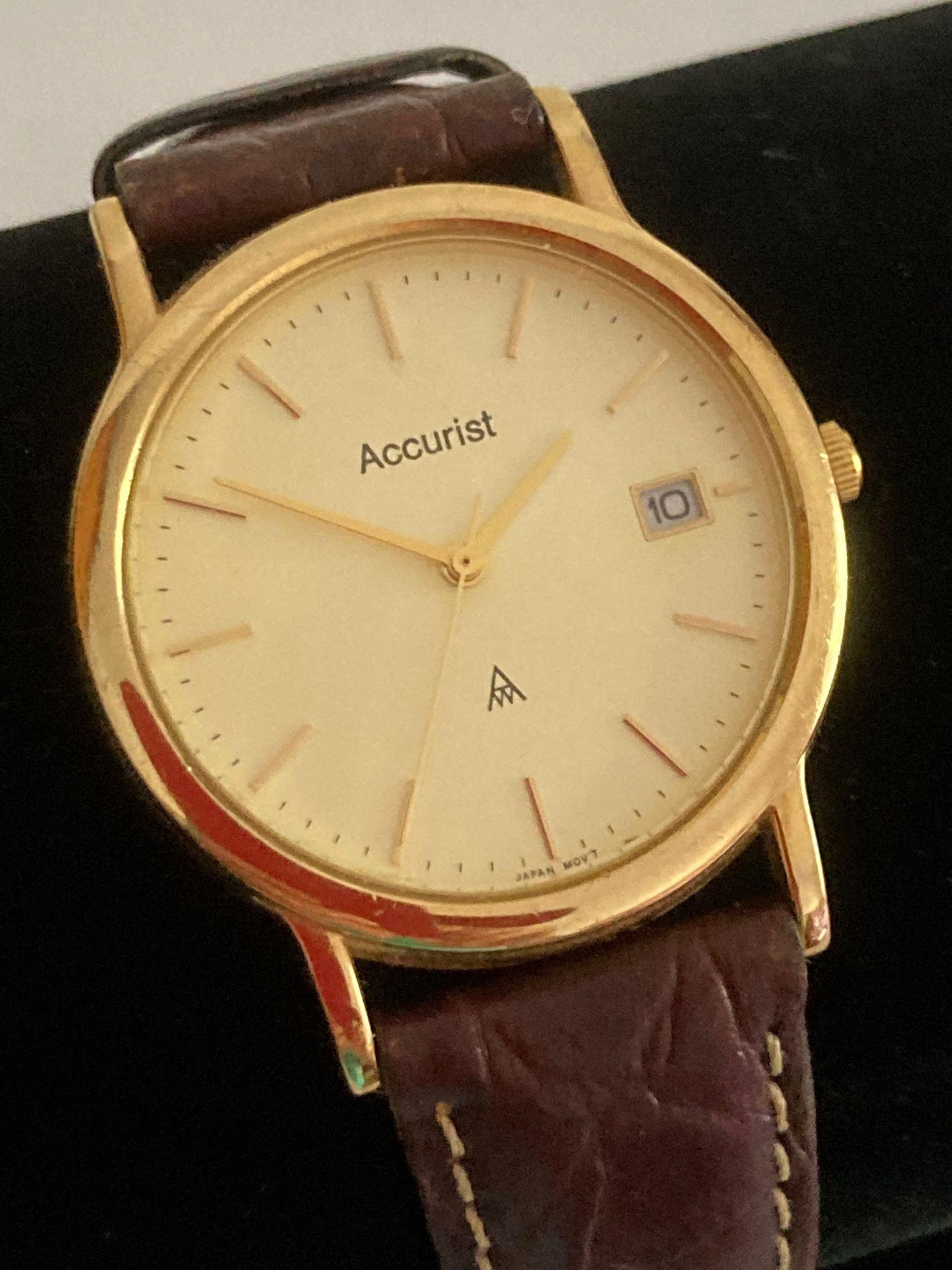 Gentlemans ACCURIST MS406 Quartz wristwatch, Gold plated classic style with second hand and date