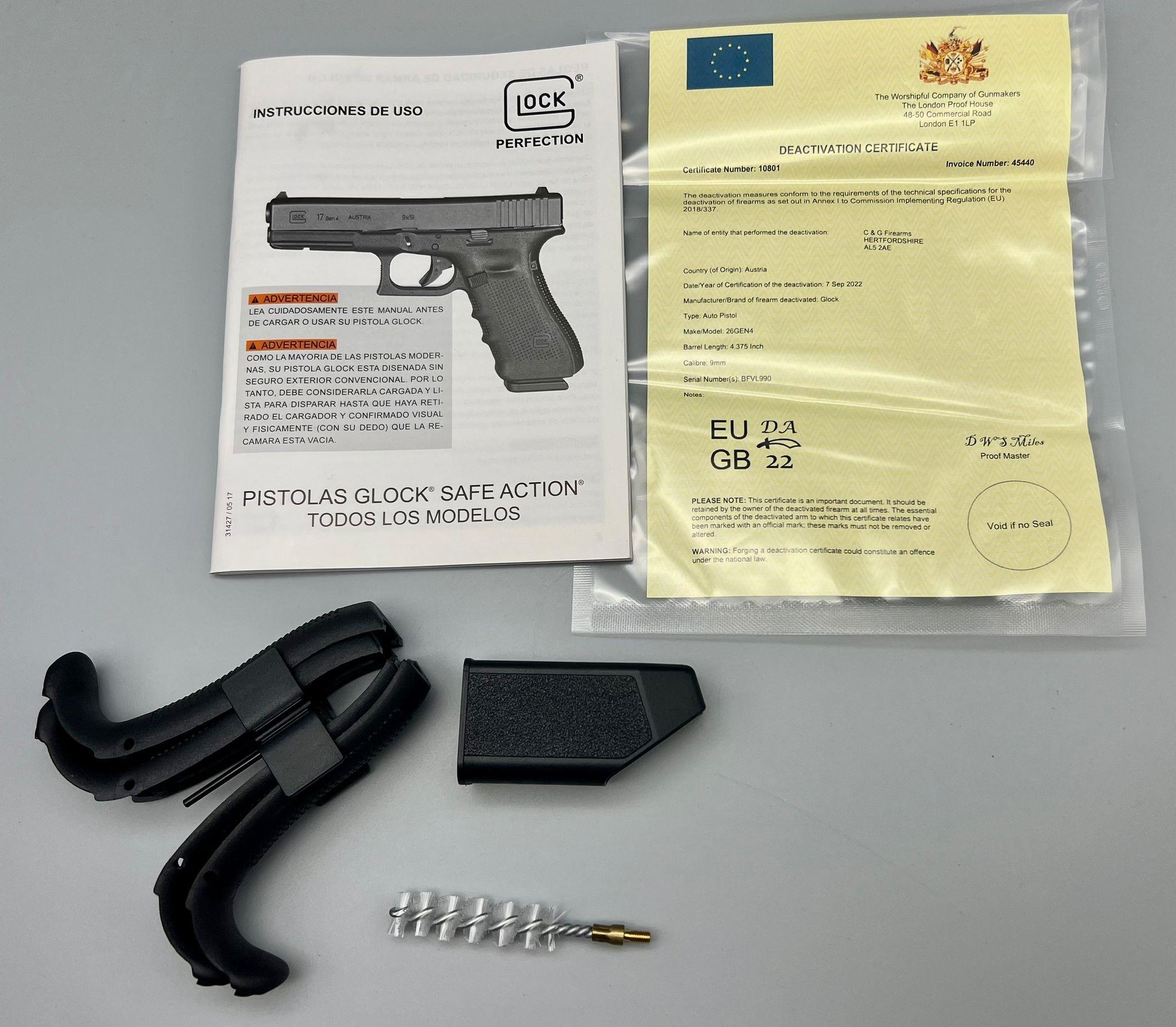 A Deactivated 9mm Glock Model 17 Generation 5 Semi-Automatic Pistol. Comes with extra grip sets - Image 9 of 10