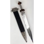 A Replica Roman Gladiators Gladius Sword. Steel blade - 51cm. Total length in sheaf - 72cm.