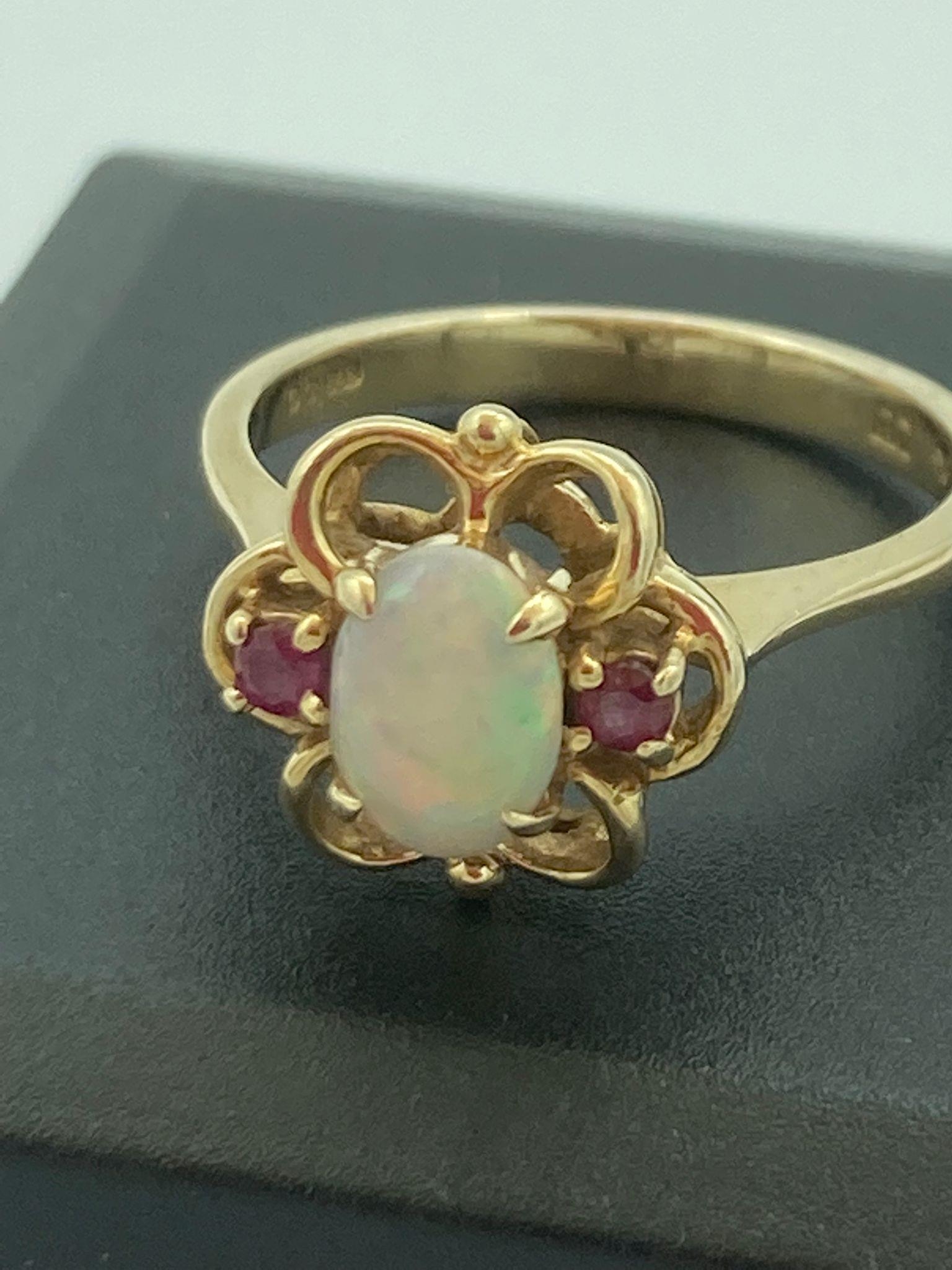 9 carat GOLD RING ring having OPAL and PINK TOPAZ set to top in GOLD openwork mount. 3.3 grams. Size - Bild 2 aus 2