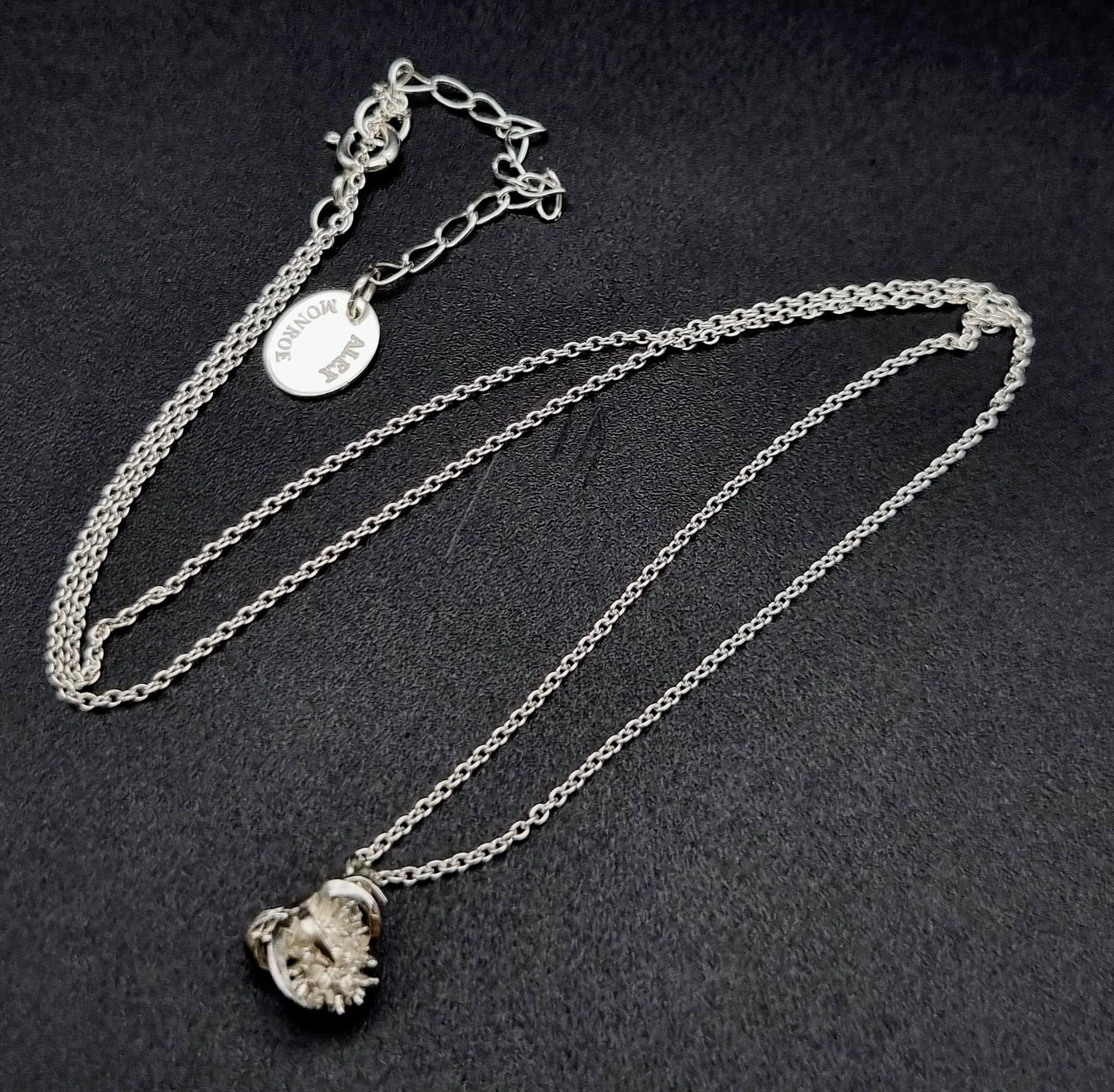 A sterling silver ALEX MONROE Chrysanthemum flower necklace. Length: 40 cm, weight: 2.8 g.