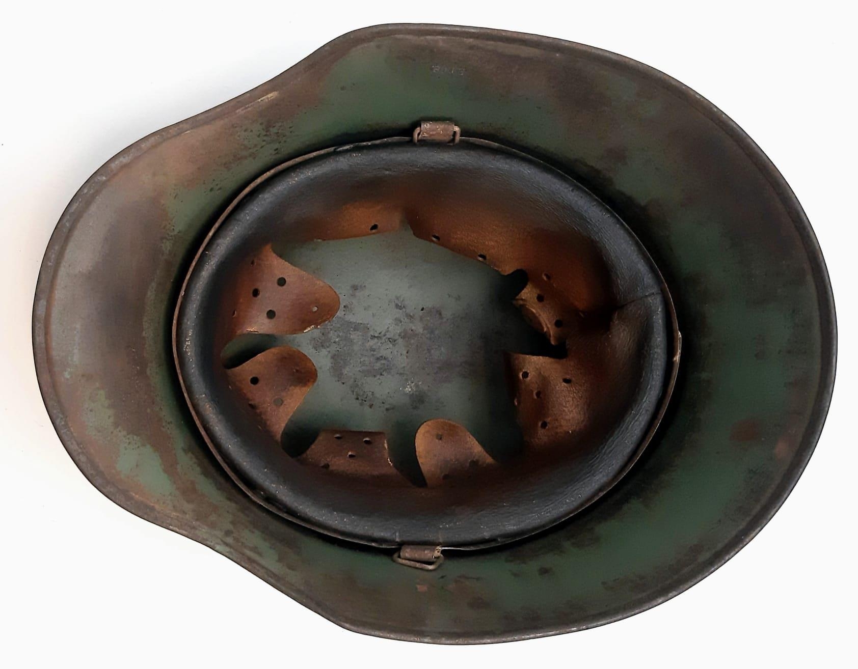 3rd Reich S.S.V.T. Mle 17 Helmet. Typical of the Period. - Bild 5 aus 6