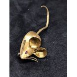 Vintage Italian 18ct yellow gold with Ruby mice brooch with platinum whiskers LENGTH. 5.8 cm. Weight