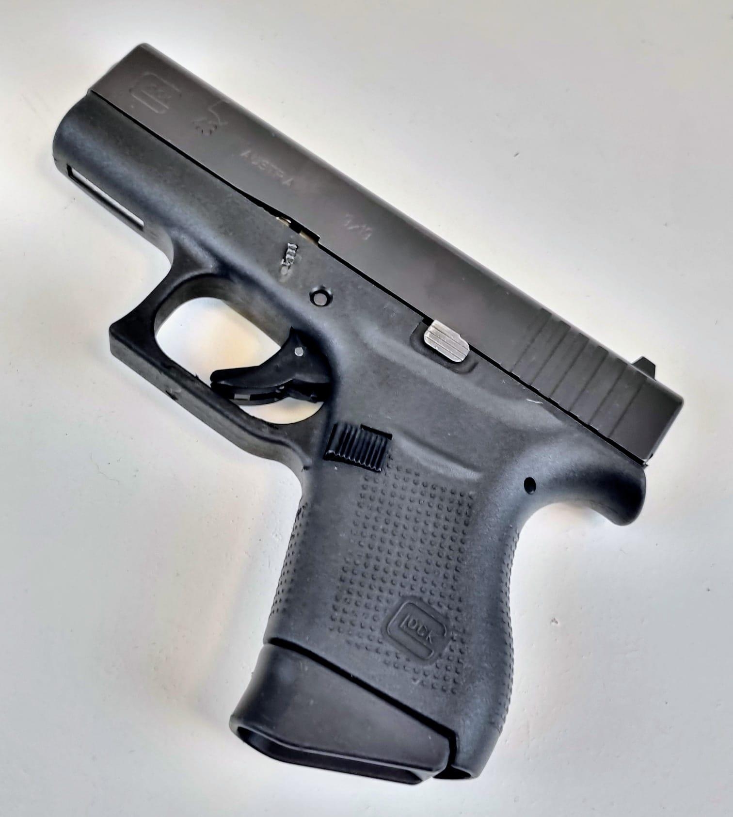 A Deactivated 9mm Model G43 Slimline Semi-Automatic Glock Pistol. - Image 2 of 22