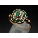 An Art Deco 9 K yellow gold ring with emeralds and diamonds. Ring size: R, weight: 2.1 g.