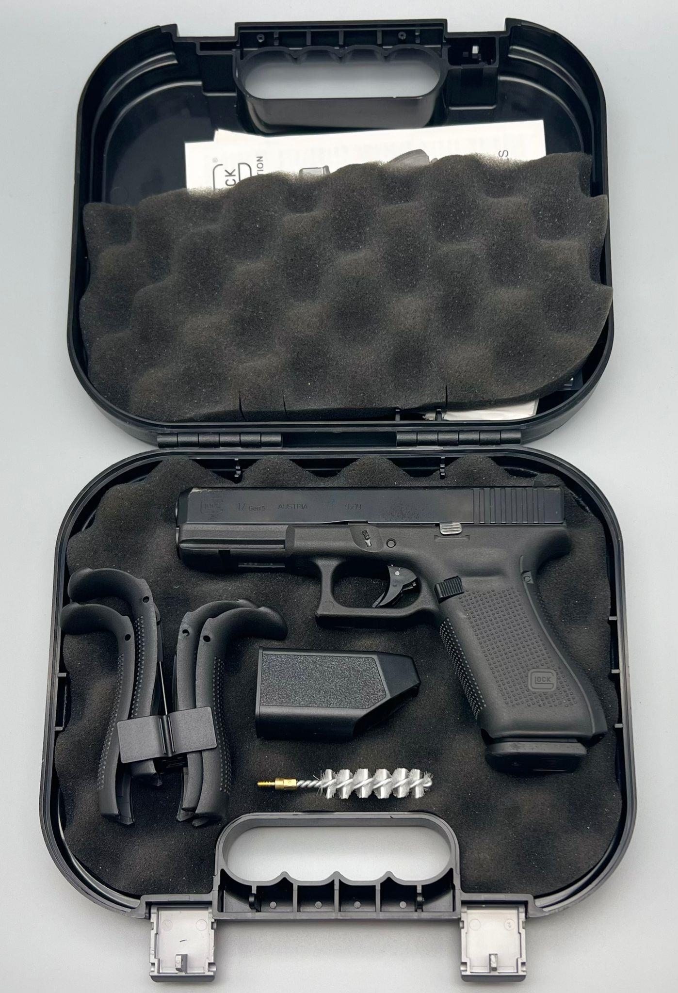 A Deactivated 9mm Glock Model 17 Generation 5 Semi-Automatic Pistol. Comes with extra grip sets - Image 10 of 10