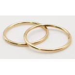 9K YELLOW GOLD MINI HOOP SLEEPER EARRINGS 0.8G