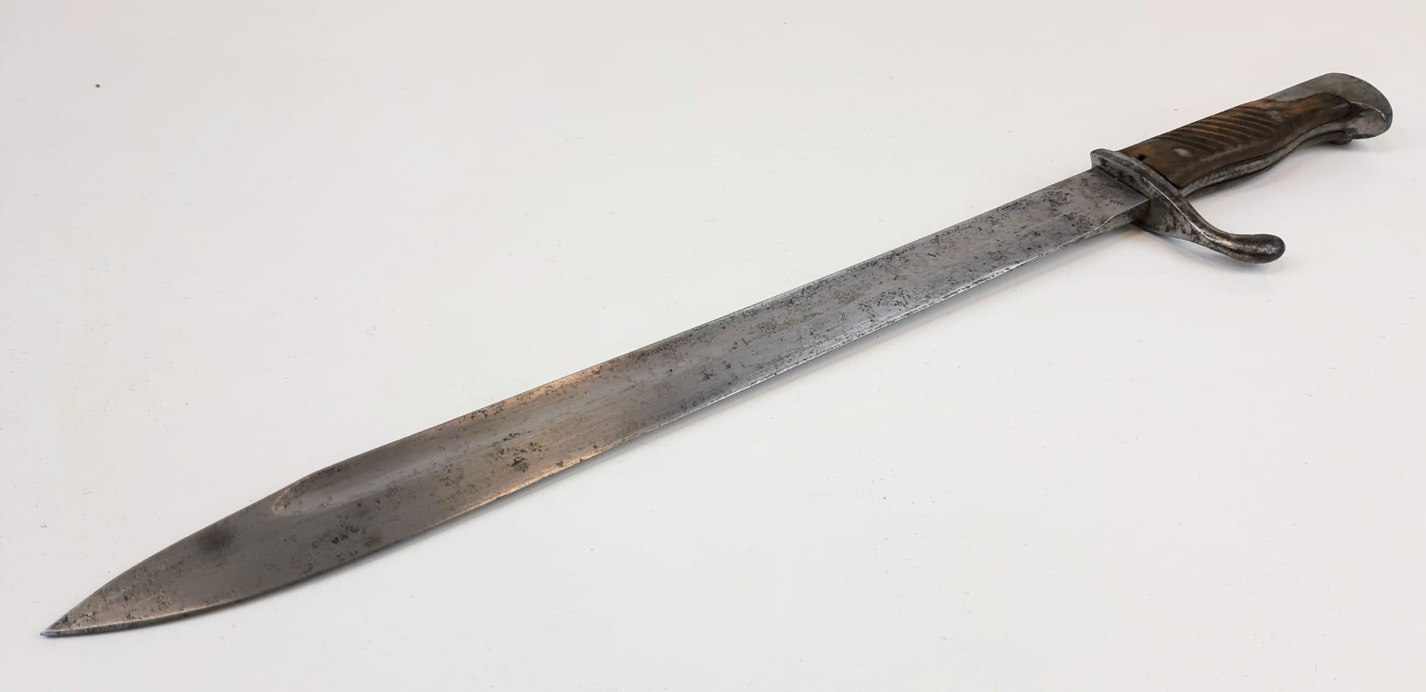 WW1 German 98/05 Pattern Butcher Bayonet Dated 1915. Maker: Pack Ohlinger and Co. Solingen. - Image 3 of 7