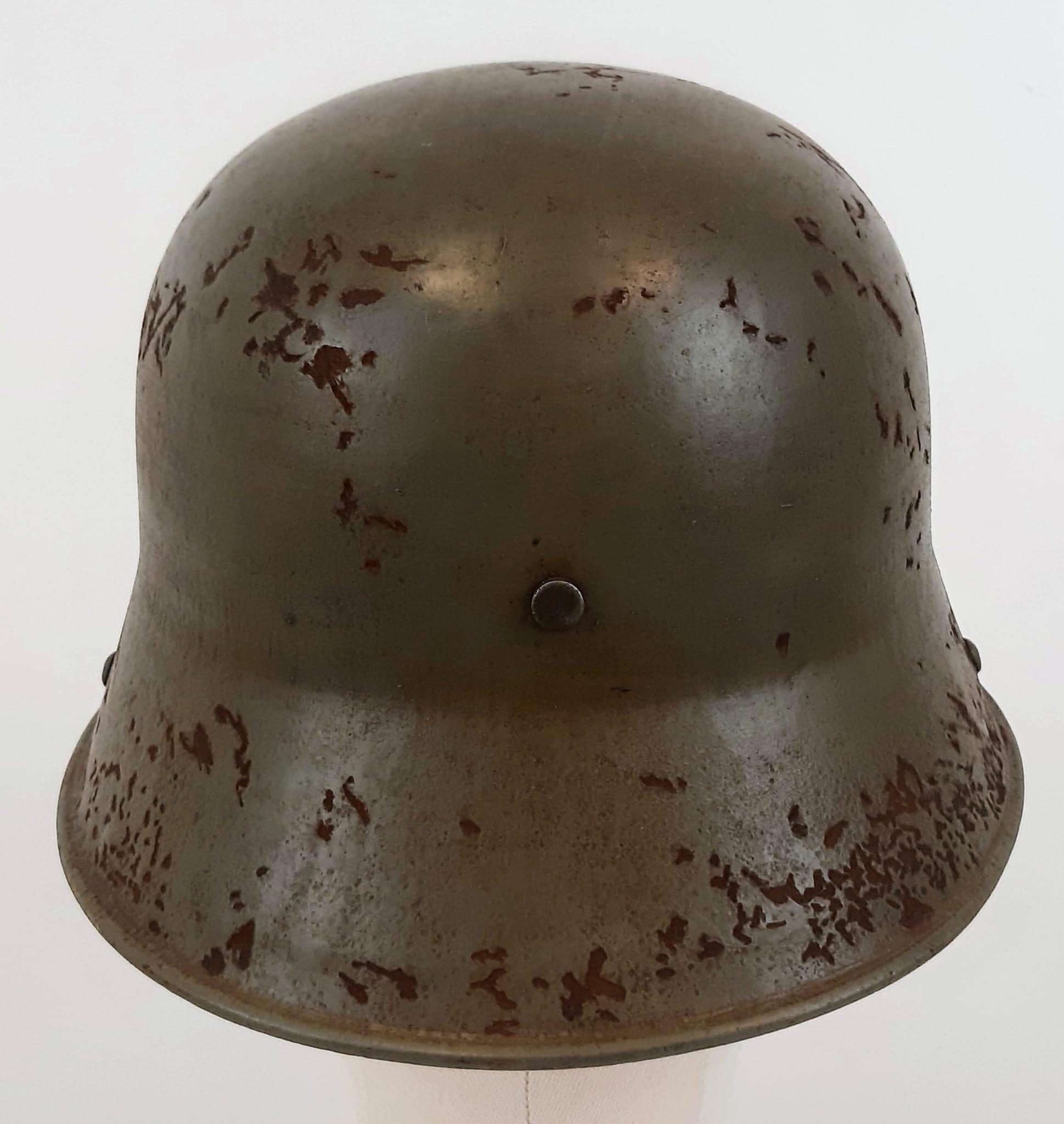 WW1 German Model 1917 Stahlhelm Helmet with Original Green Paint. - Image 4 of 5