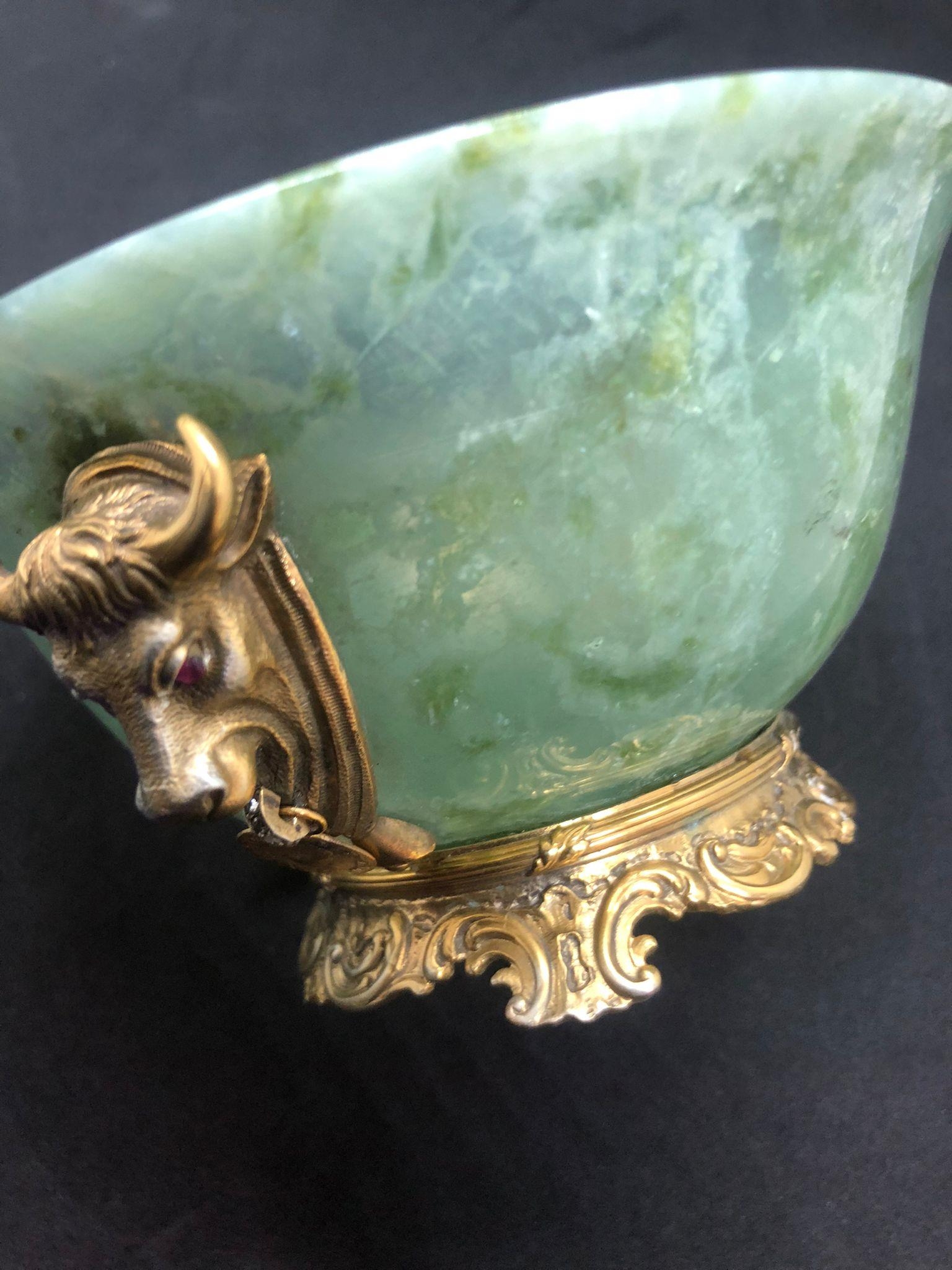 STUNNING RUSSIAN SOLID SILVER SPINACH JADE DIAMOND BOWL. Stunning bowl with bulls heads either - Bild 7 aus 17