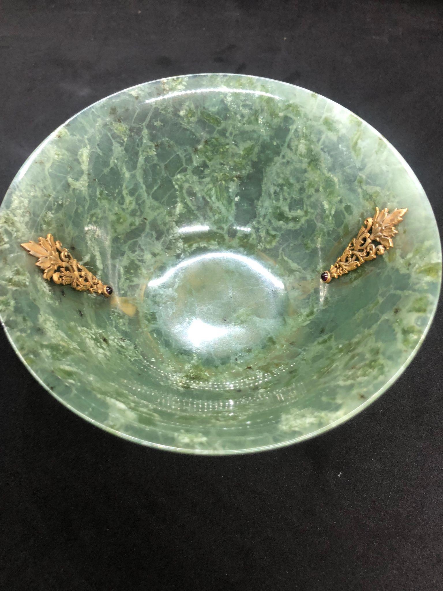 STUNNING RUSSIAN SOLID SILVER SPINACH JADE DIAMOND BOWL. Stunning bowl with bulls heads either - Bild 12 aus 17