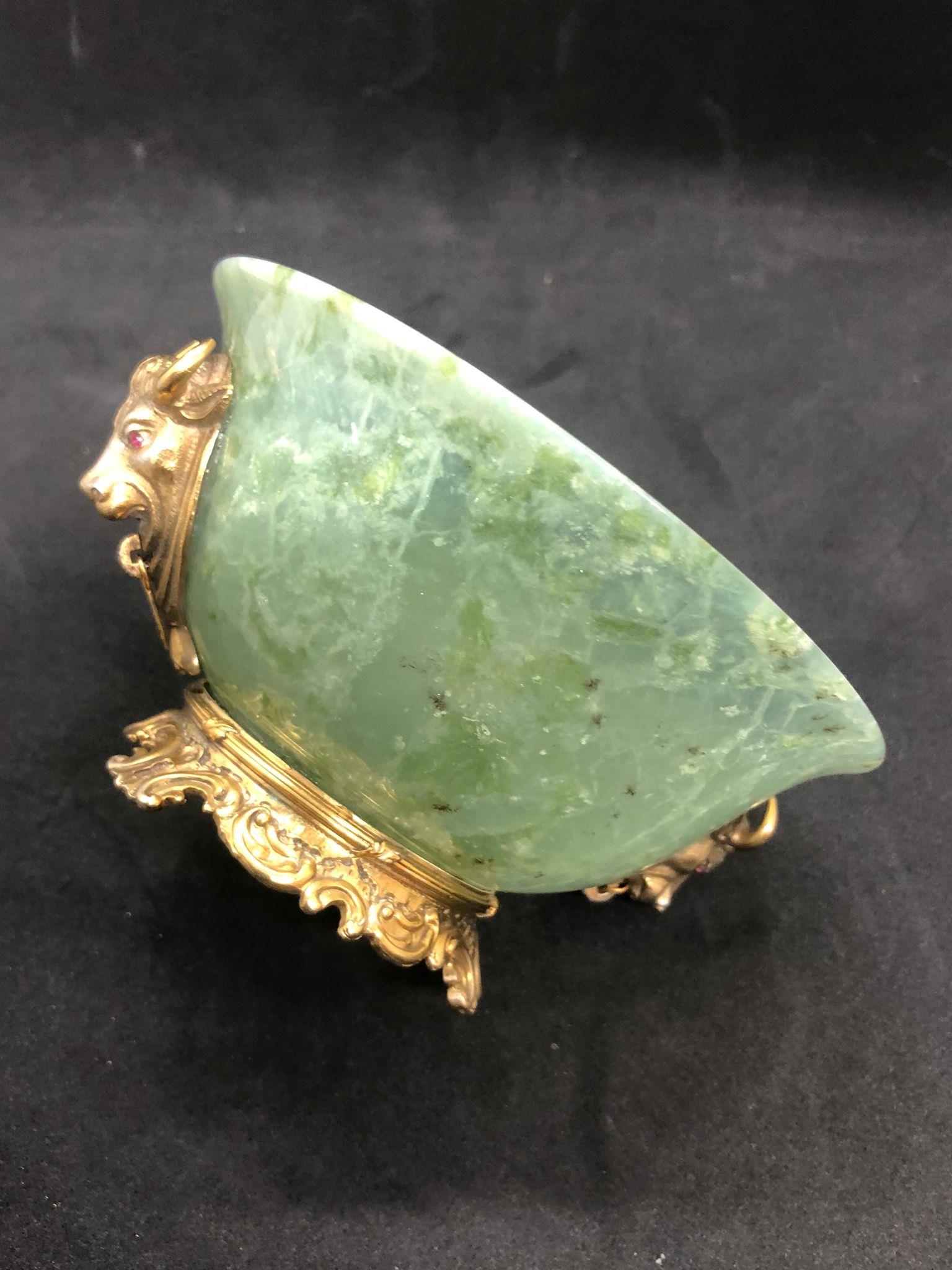 STUNNING RUSSIAN SOLID SILVER SPINACH JADE DIAMOND BOWL. Stunning bowl with bulls heads either - Bild 15 aus 17