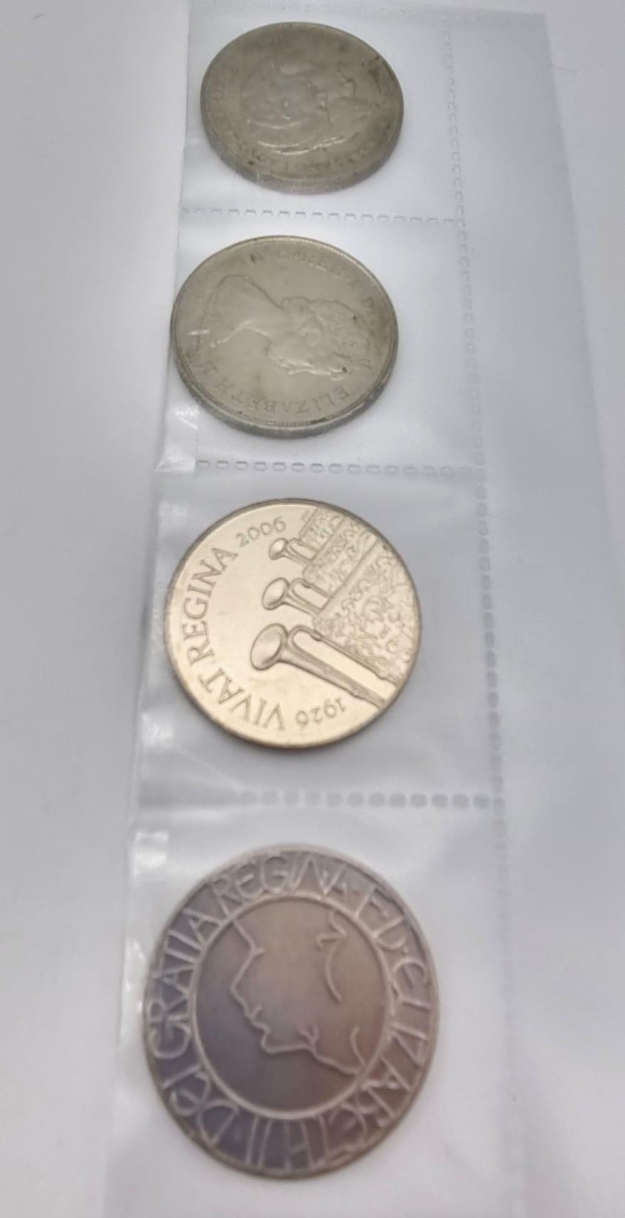 A Parcel of British Coinage Comprising; An Original Britain’s First Decimal Coin Pack, 4 x Silver Cr - Image 2 of 9