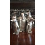 Magnificent solid silver penguin mustard pot set William Comyns, London 1961. ELIZABETH II SILVER N