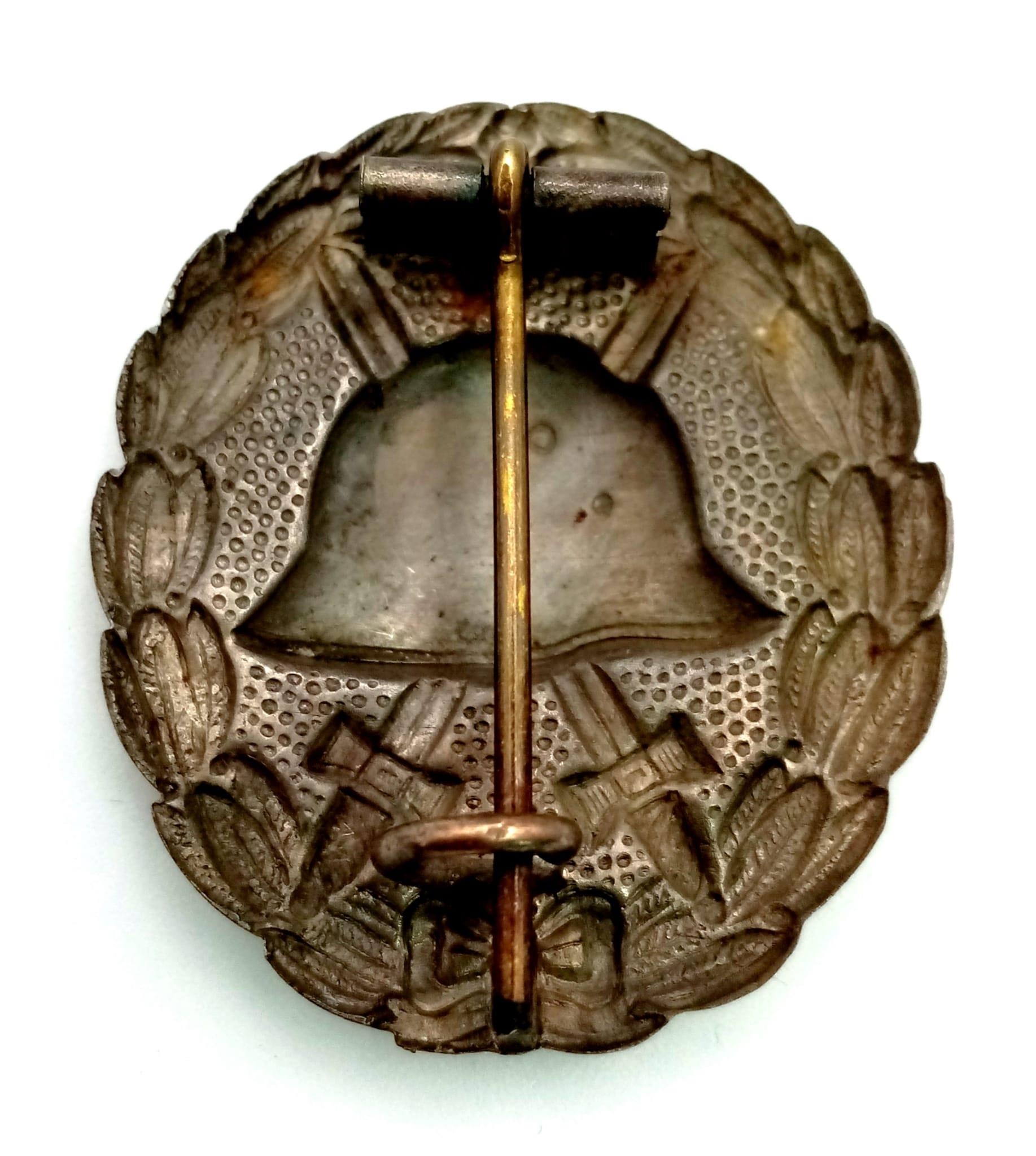 WW1 Imperial German Silver Grade 2nd Class Wound Badge. - Image 3 of 3