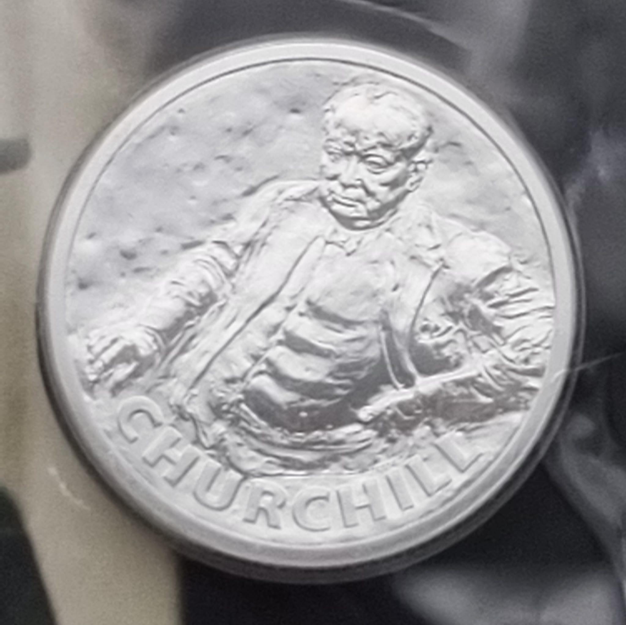 Mint Condition, Royal Mint ‘Sir Winston Churchill’ 2015 £20 Fine Silver Coin in unopened pack - Image 3 of 3