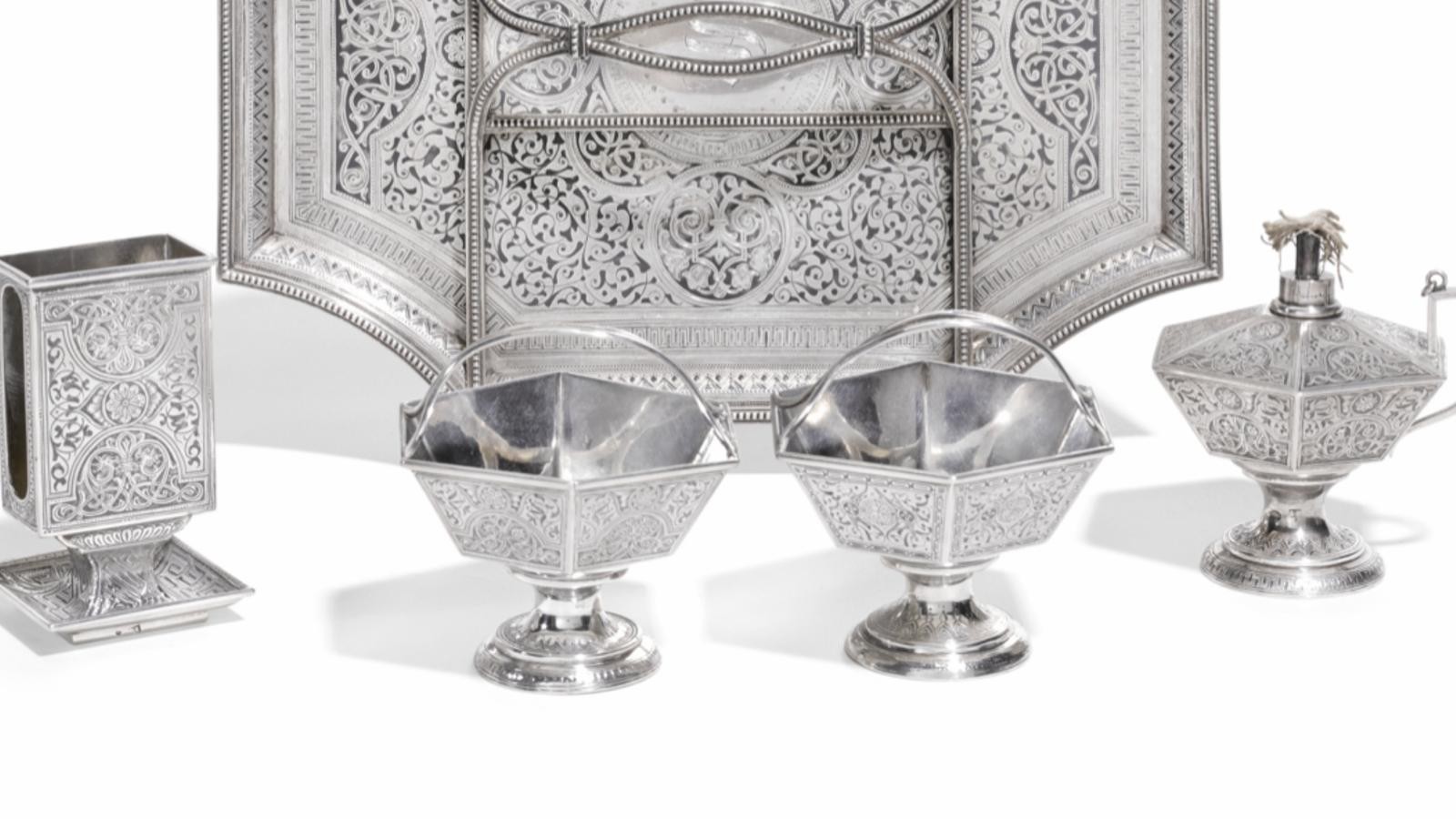 A SILVER AND NIELLO SMOKING SET, ANTIP KUZMICHEV, MOSCOW, 1899-1908 Description A SILVER AND - Image 7 of 9