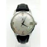 A VINTAGE AUTOMATIC FAVRE-LEUBA WRIST WATCH WITH DATE WINDOW ON A BLACK LEATHER STRAP. 32mm
