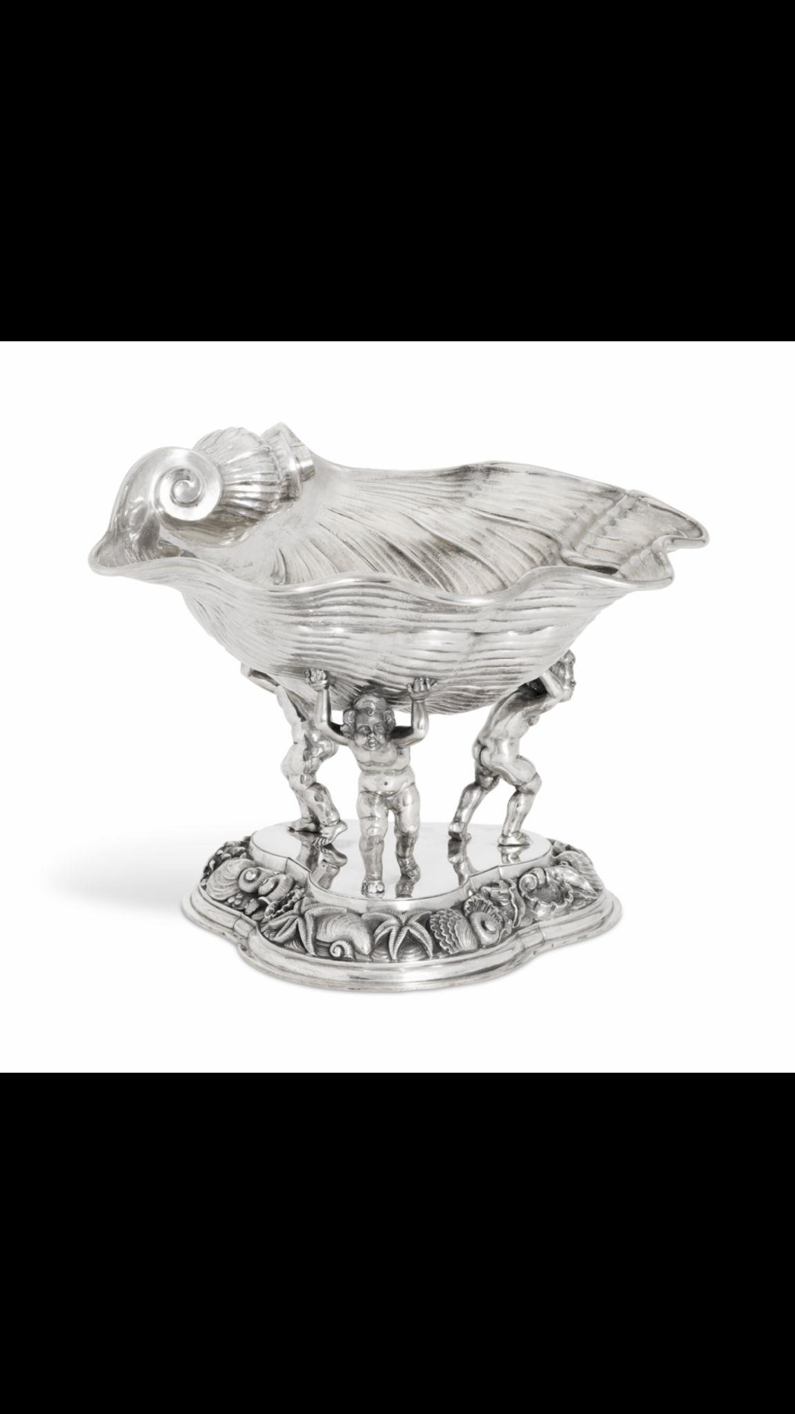 An Italian 20th century large solid silver bowl c1940. Weight 3165 grams heavy 26cm height 24cm - Image 4 of 17