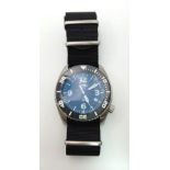 A gents MILITARY WATCH COMPANY DEPTHMASTER, 1000 m, military, professional diver’s watch with Helium