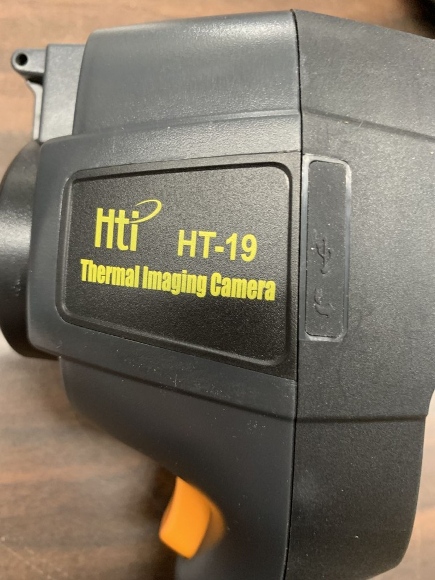 HTI - THERMAL IMAGING CAMERA - MODEL # HT-19 - Image 2 of 2