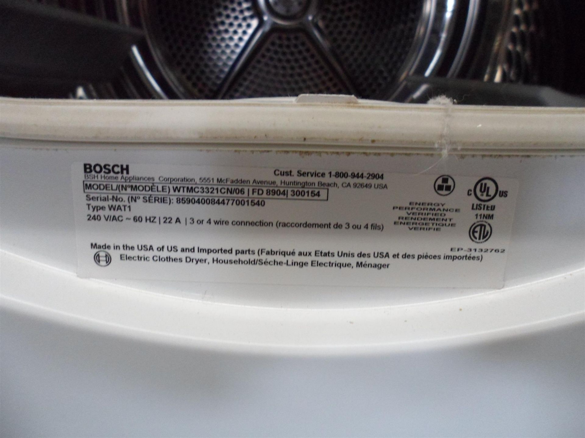 BOSCH DRYER AND WASHER - MODEL: WTMC3321CN/06; SERIAL NO: 859040084477001540 AND MODEL: WFMC3301UC/ - Image 2 of 3