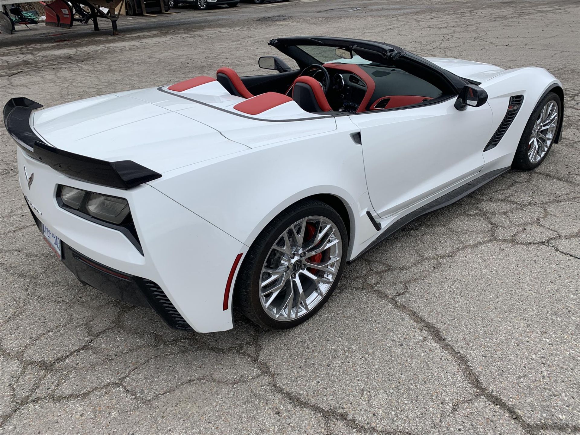 2019 CHEVROLET CORVETTE 3LZ Z06 SUPERCHARGED - W/ 15,568KM - Image 7 of 15