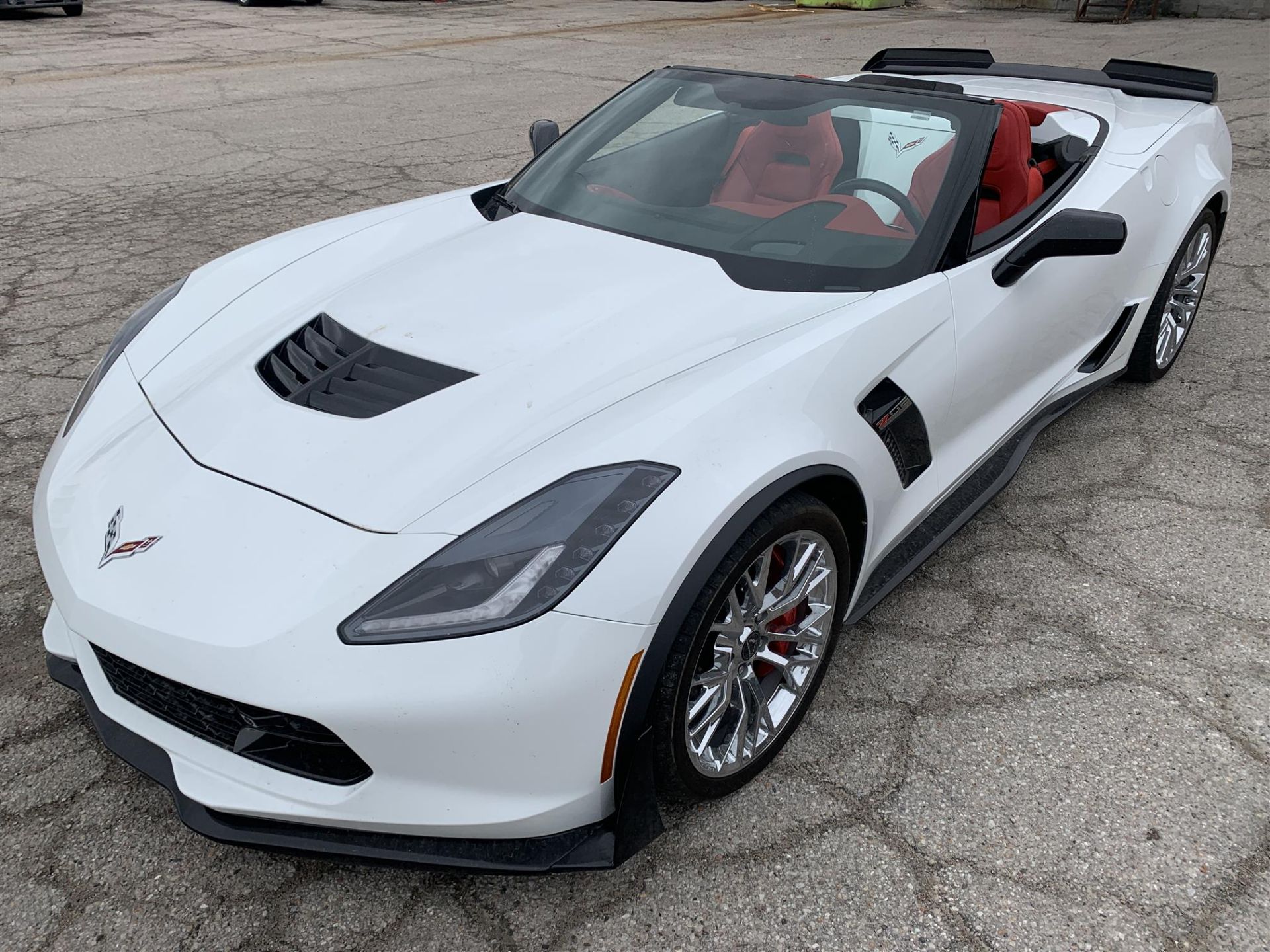 2019 CHEVROLET CORVETTE 3LZ Z06 SUPERCHARGED - W/ 15,568KM - Image 9 of 15