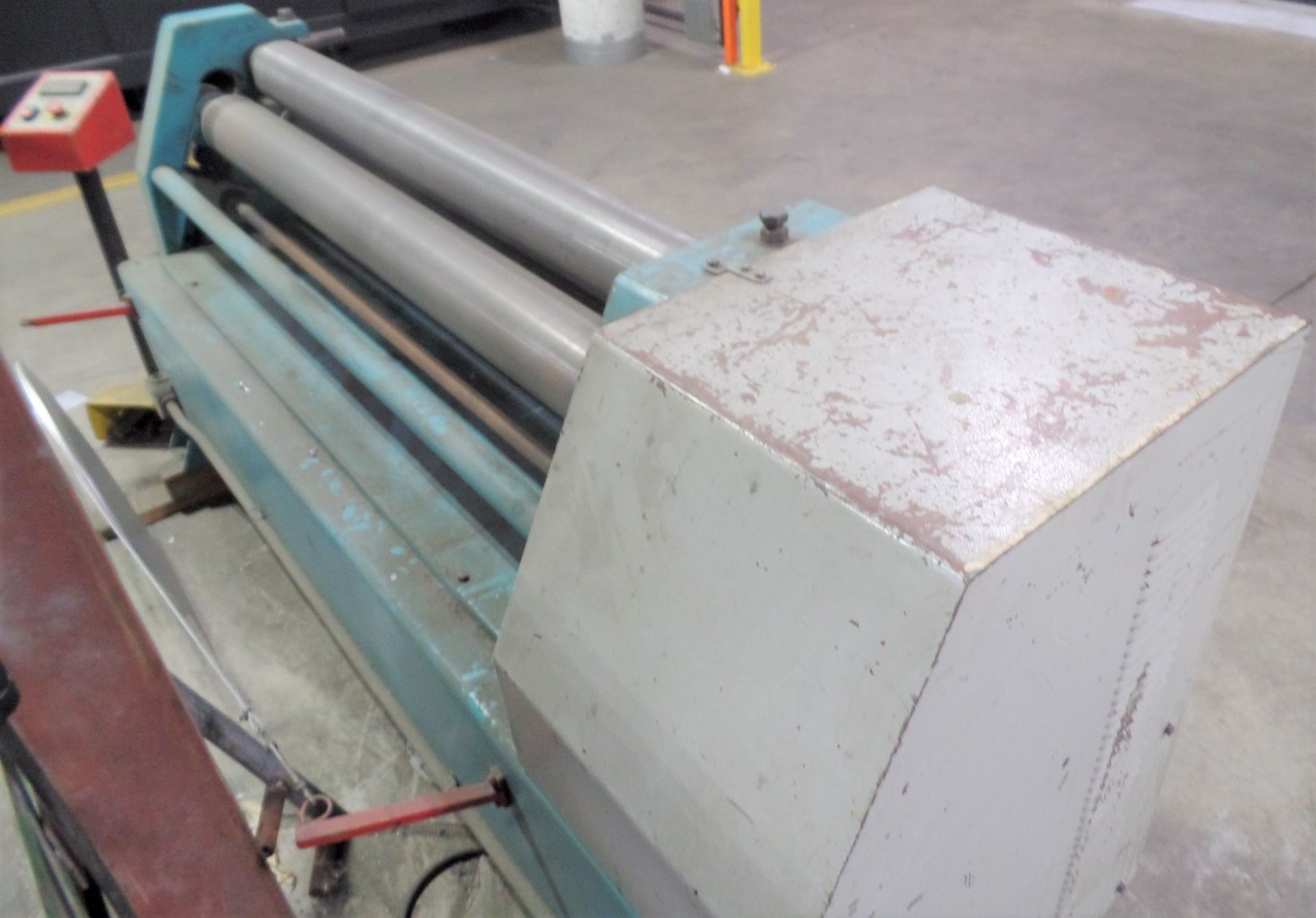 2001 IRM 1550X140X4.0 HYDRAULIC PLATE ROLLS, S/N 2129 (RIGGING FEE $400) - Image 3 of 7