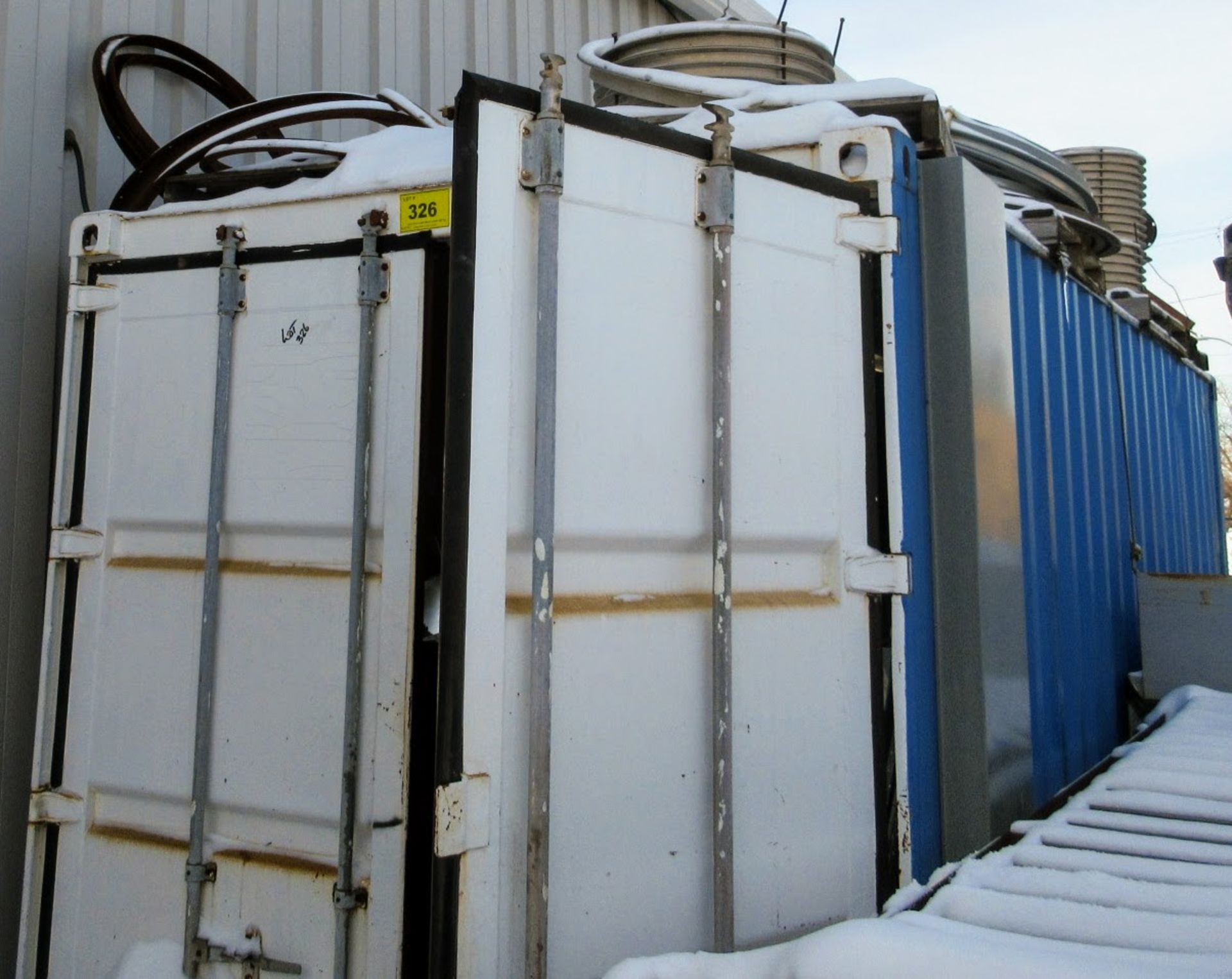 CONTENTS OF 20' SEACAN INCLUDING HVAC / DUCTWORK COMPONENTS, SUPPLIES, (4) U-LINE POSTS, ETC. - Image 10 of 11