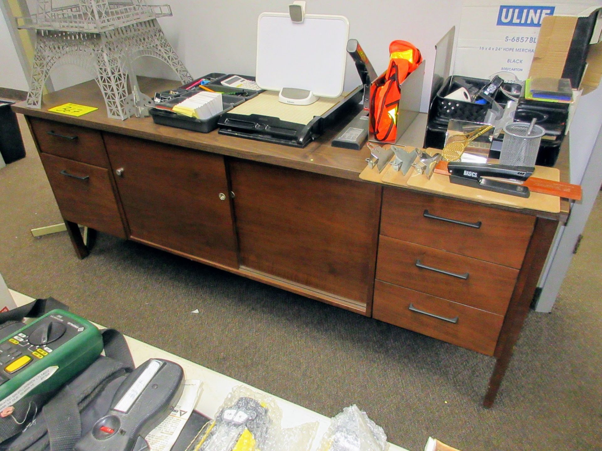 DESK, CHAIR, (2) FILE CABINETS, CREDENZA - Image 3 of 4