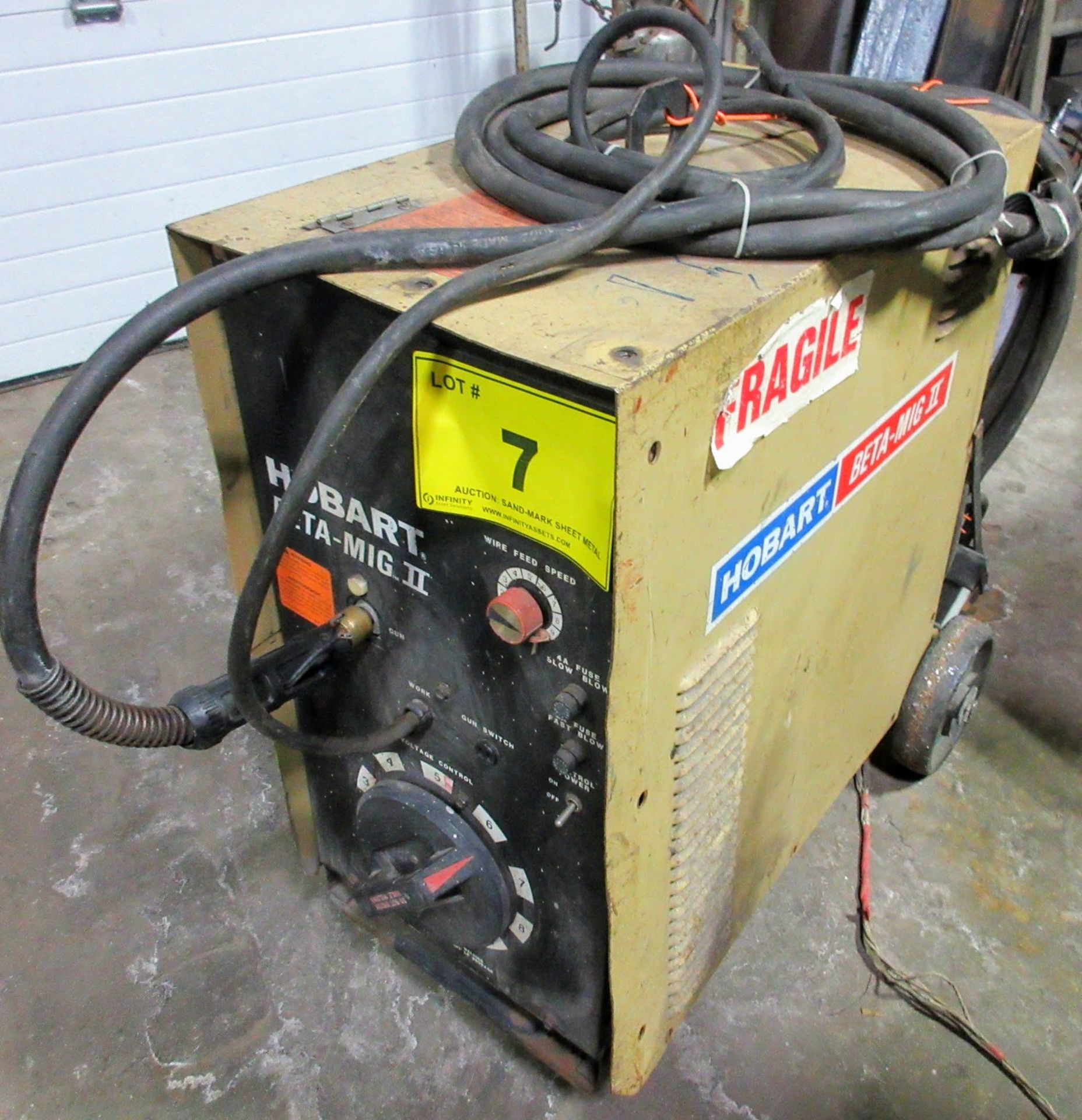 HOBART BETA-MIG II WELDER W/ CART AND CABLES - Image 3 of 4