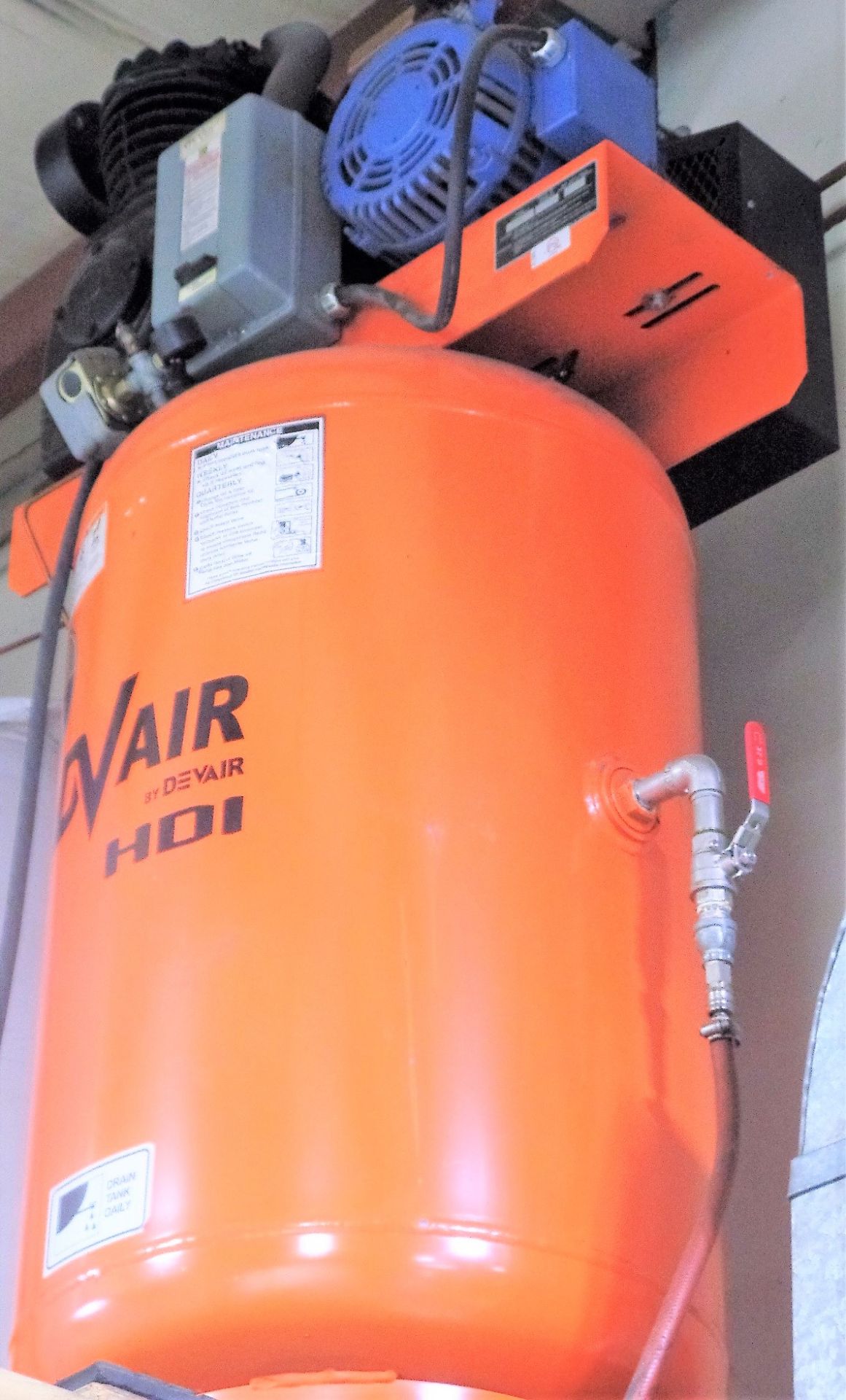 DVAIR HDI 5HP AIR COMPRESSOR, 80GAL (RIGGING FEE $350) - Image 3 of 3