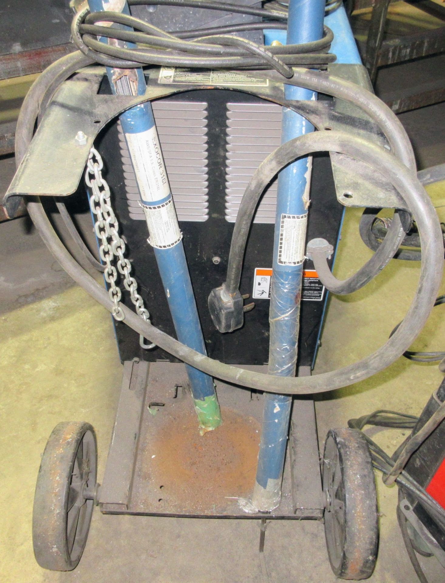 MILLER SYNCROWAVE 180 SD TIG WELDER W/ CABLES, CART, FOOT CONTROL, S/N LE253102 - Image 5 of 5