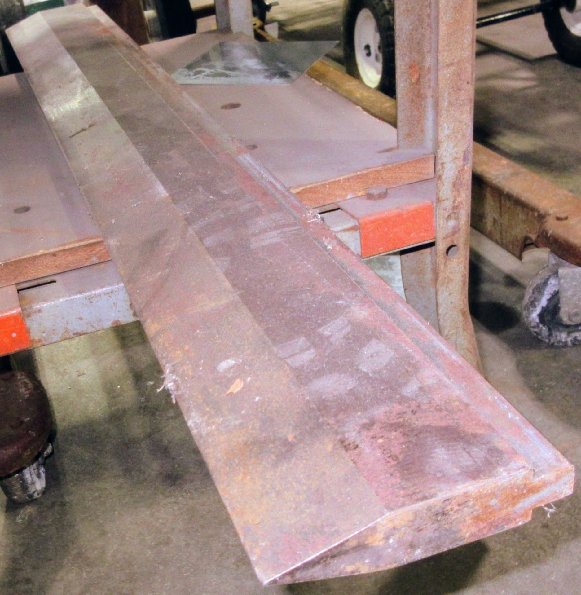 LOT OF ASST. BRAKE PRESS DIES UP TO 4' - Image 7 of 11