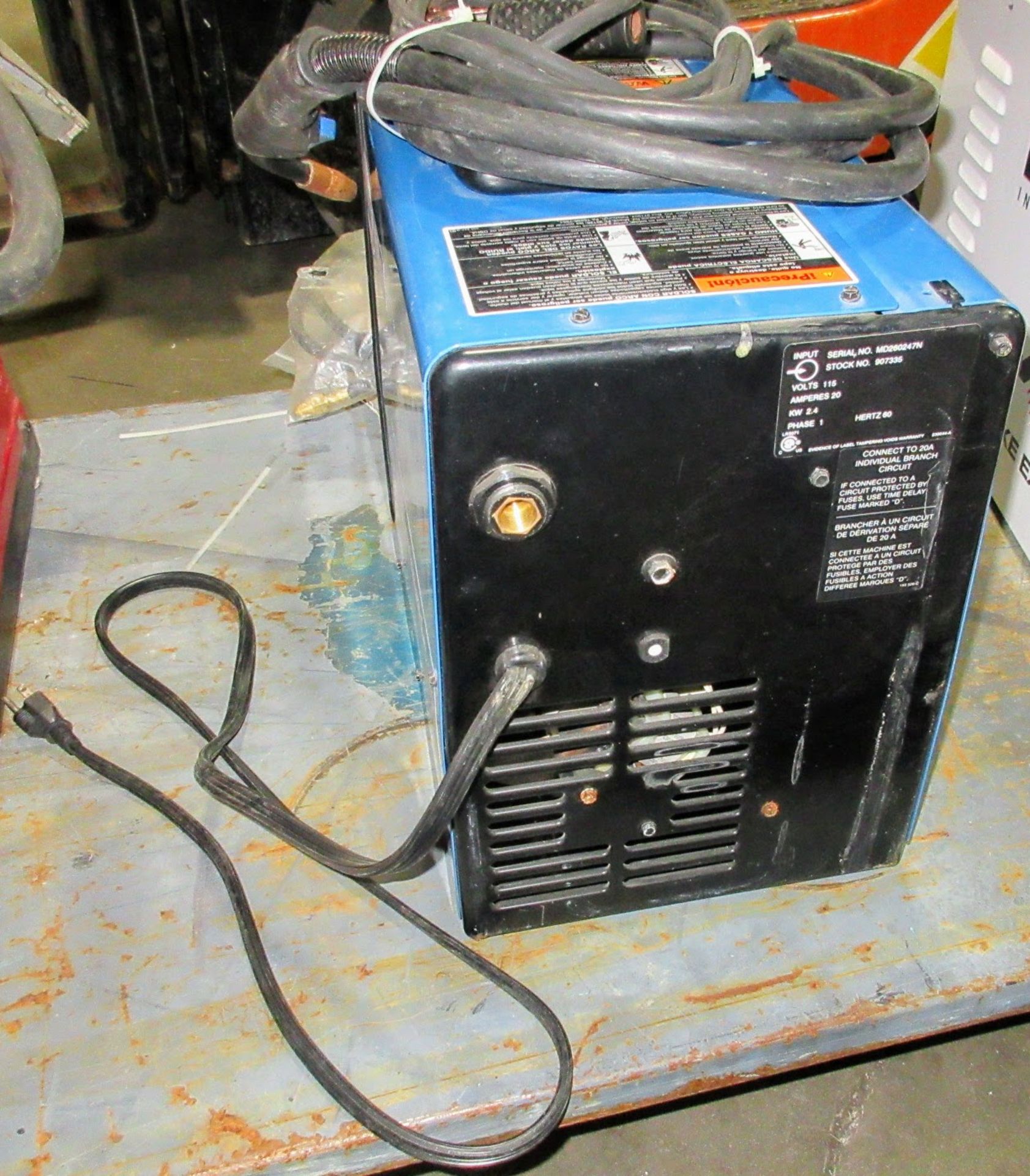 MILLER MILLERMATIC 140 AUTO-SET 120V WIRE WELDER W/ CABLES AND WELDING WIRE KIT, S/N MP260247N - Image 4 of 4