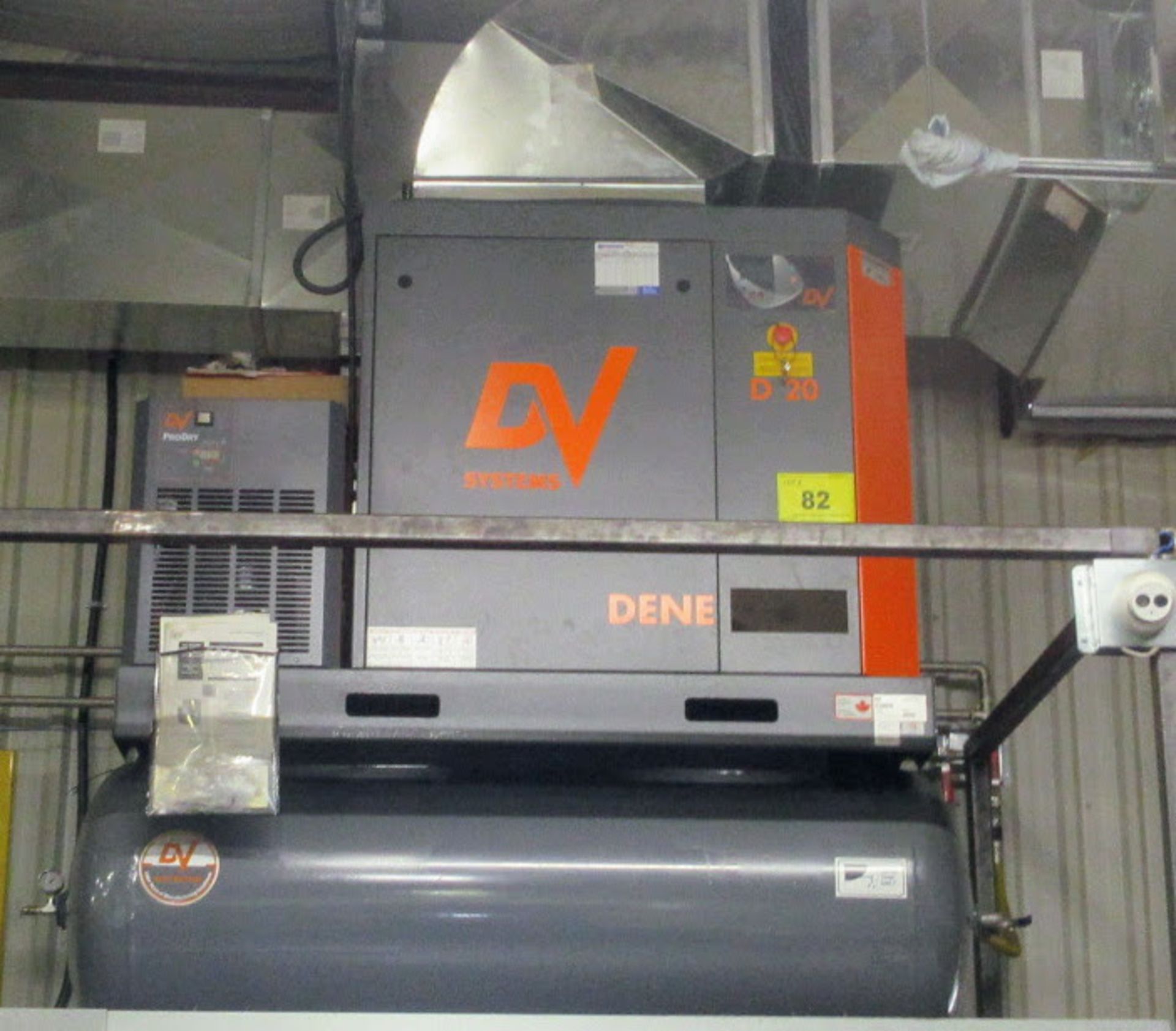 DV SYSTEMS D20 AIR COMPRESSOR, S/N 091365 W/ ATTACHED DRYER AND FILTER (RIGGING FEE $600) - Image 2 of 5