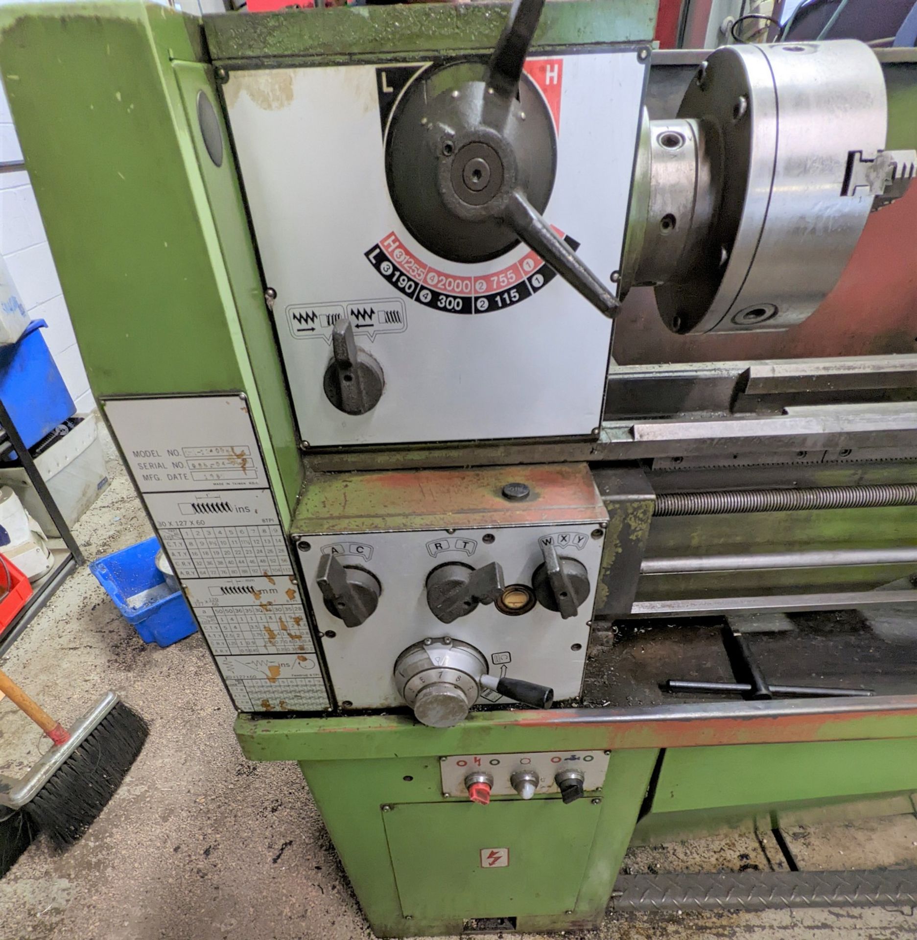 CRAFTEX CML-13400HE ENGINE LATHE, 8” 3-JAW CHUCK, 14” SWING, 48” BED, TAILSTOCK, TOOL POST, 1.75” - Image 5 of 6