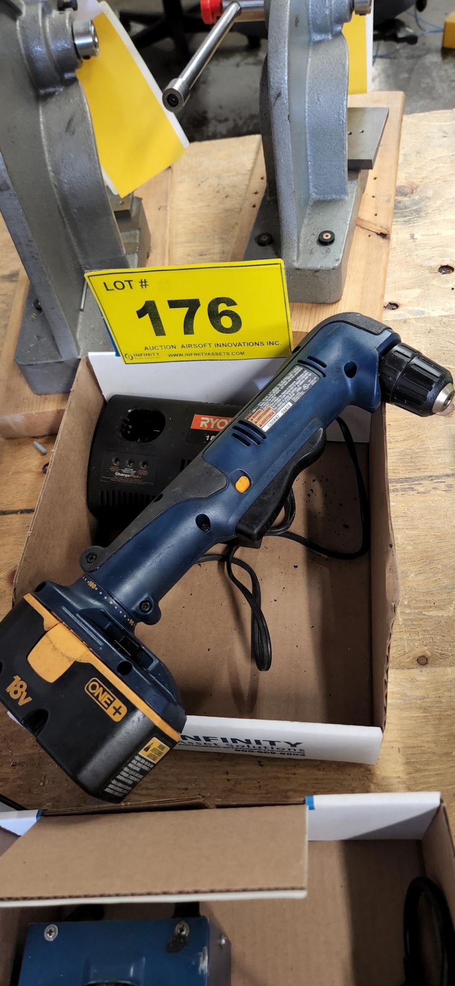 RYOBI 90 DEGREE CORDLESS DRILL