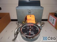 Weight Measuring Instrument