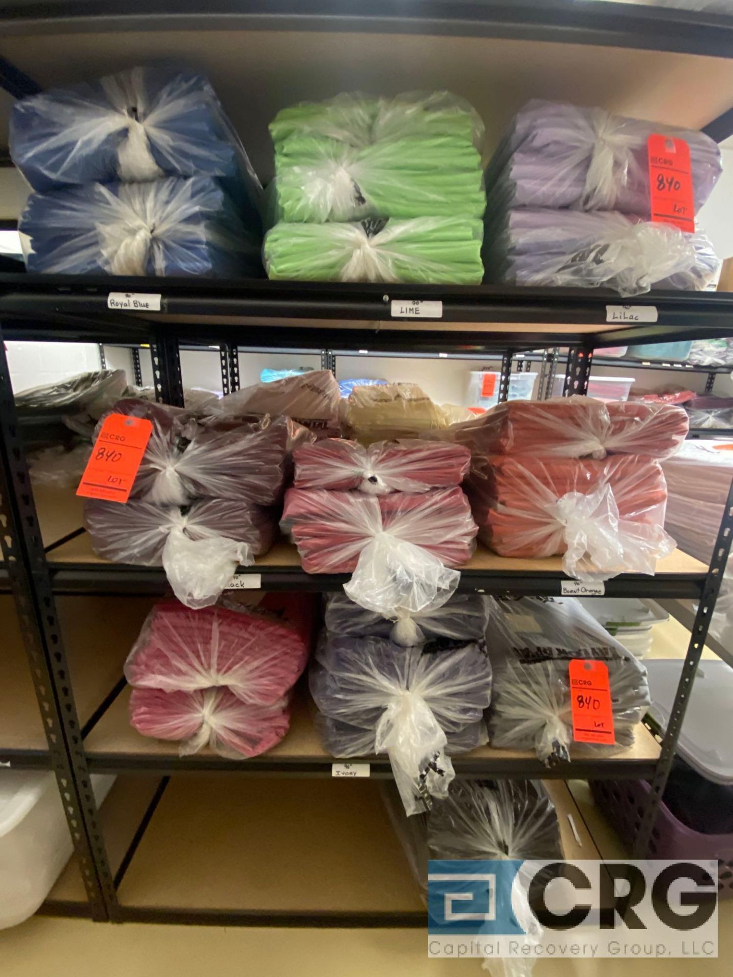 Assorted Round Linens