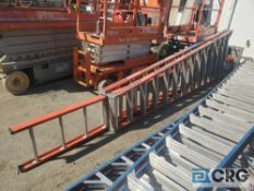 Fiberglass Trestle Extension Ladder