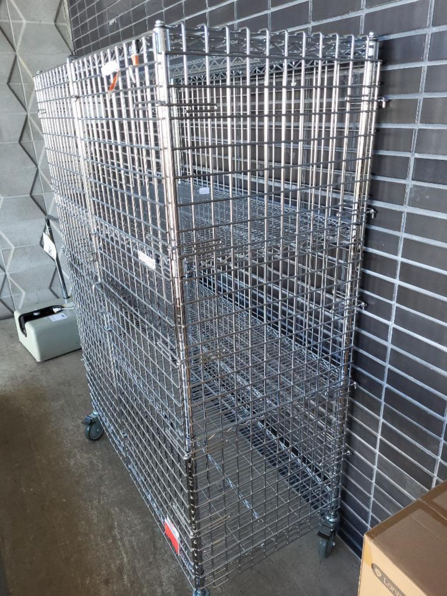 Stainless Steel Metro Rack Quarantine Cage On Casters 24x48