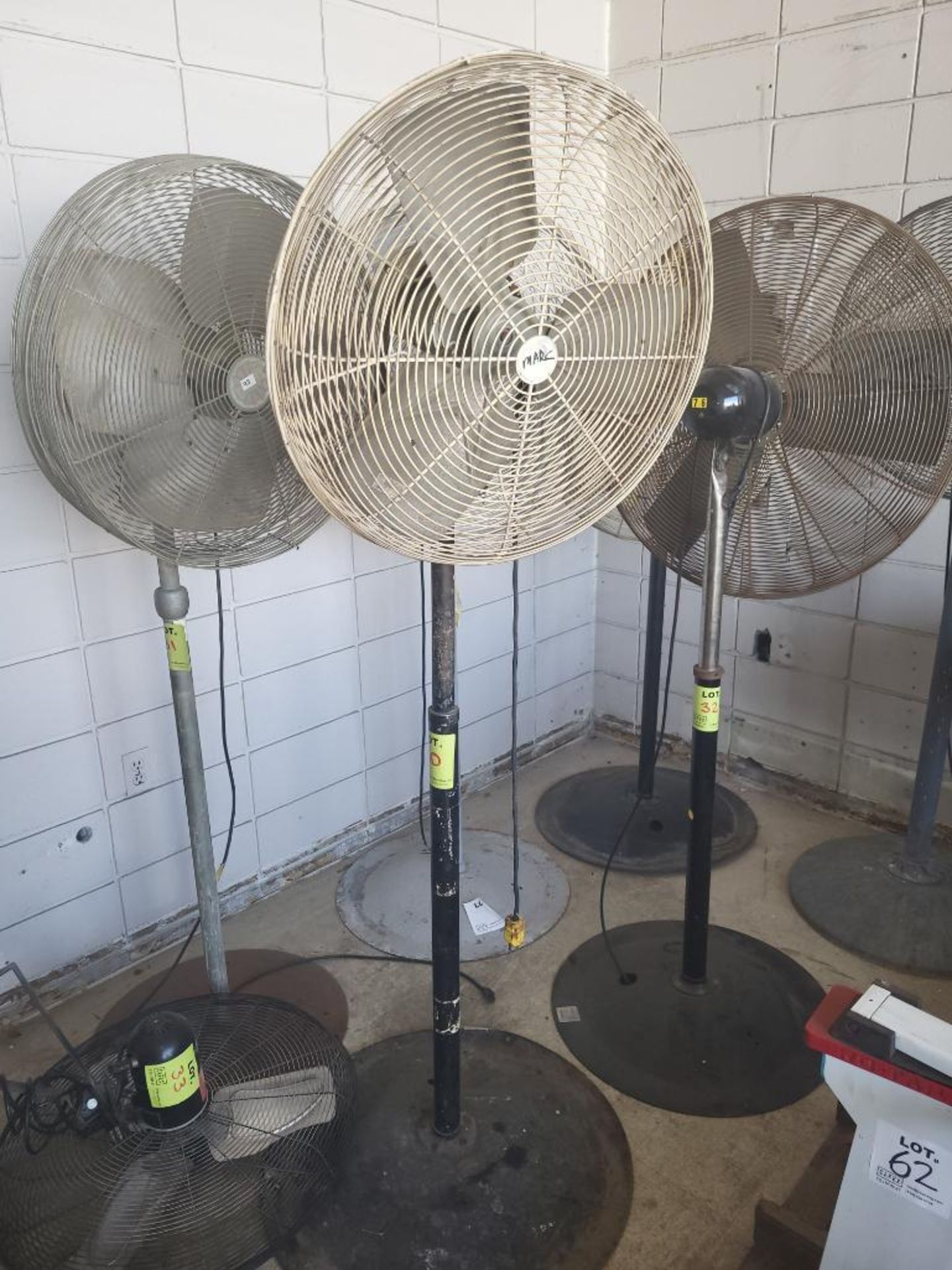 Industrial Fan with Stand 24 inch