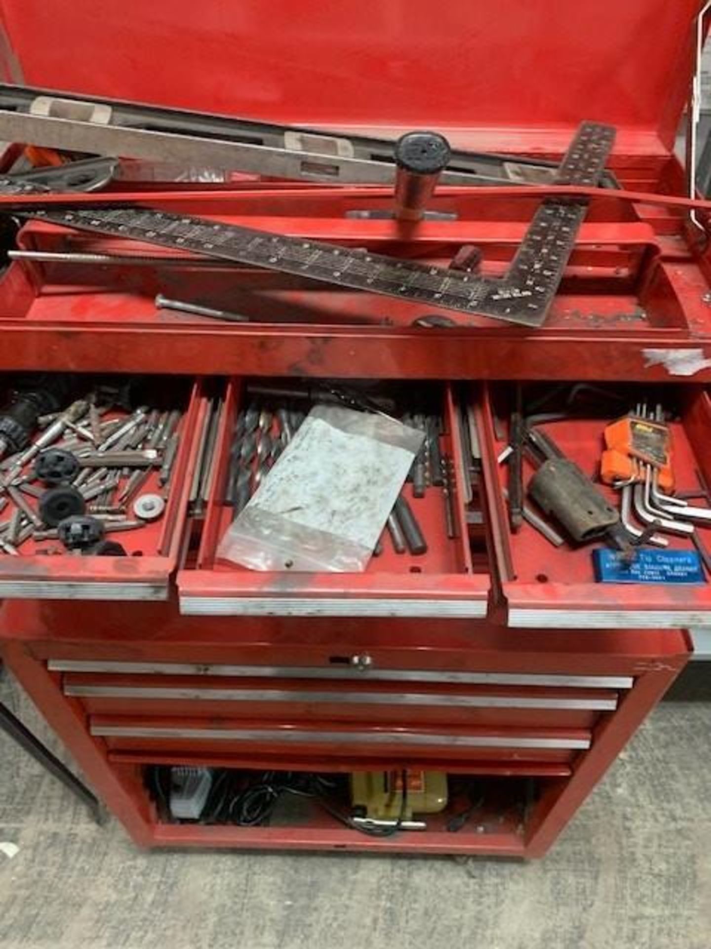 Tool Box Top And Bottom W/Large Amount Of Tools - Image 3 of 10