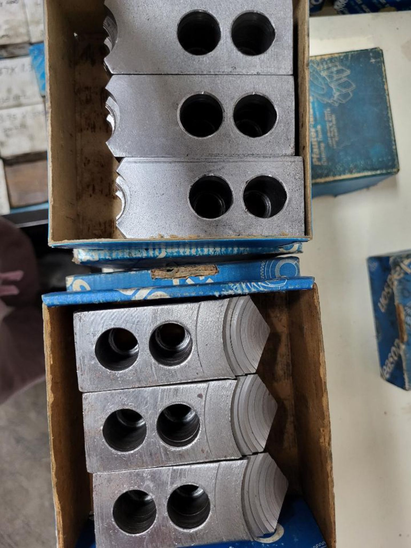 Lot Of 10 Jaw Set Different Identified Sizes On Box (See Photo) - Image 2 of 2